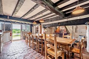 31. The Manor House at Pekes. The Kitchen Table. 