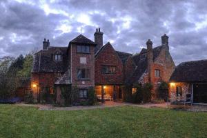 The Manor House at Pekes. An evening view. 