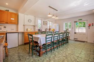 The Oast House on the Pekes Manor Estate - The Kitchen-Diner.