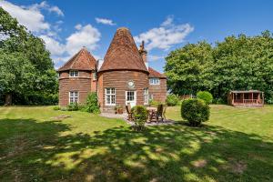 The Oast House on the Pekes Manor Estate.